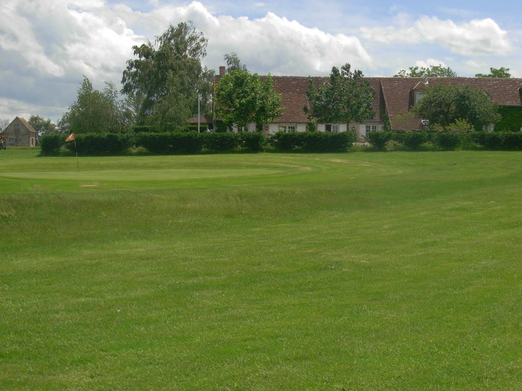 Le Clos Du Golf Dame-Marie-les-Bois Buitenkant foto