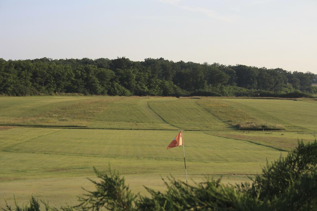 Le Clos Du Golf Dame-Marie-les-Bois Buitenkant foto