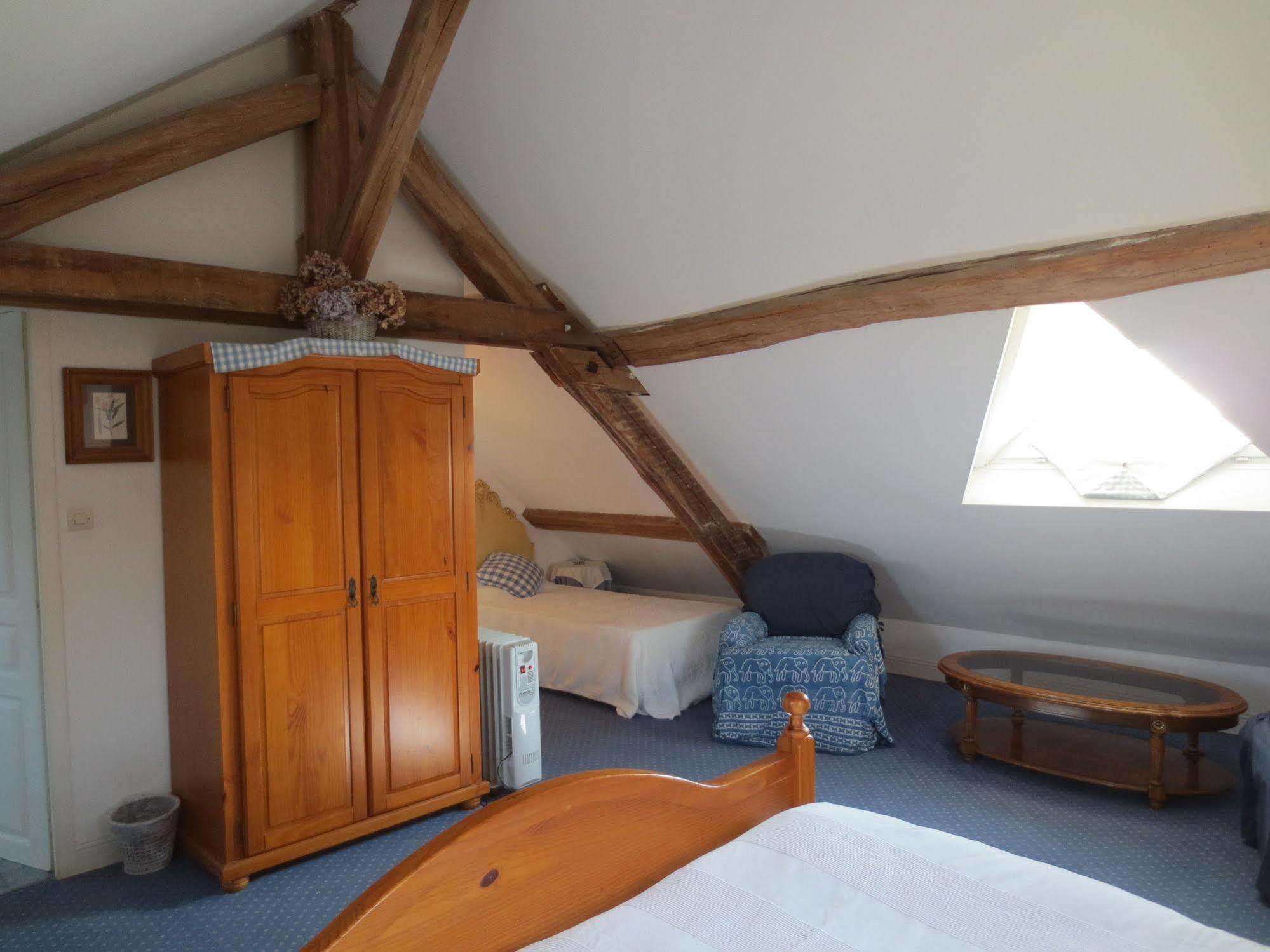 Le Clos Du Golf Dame-Marie-les-Bois Buitenkant foto
